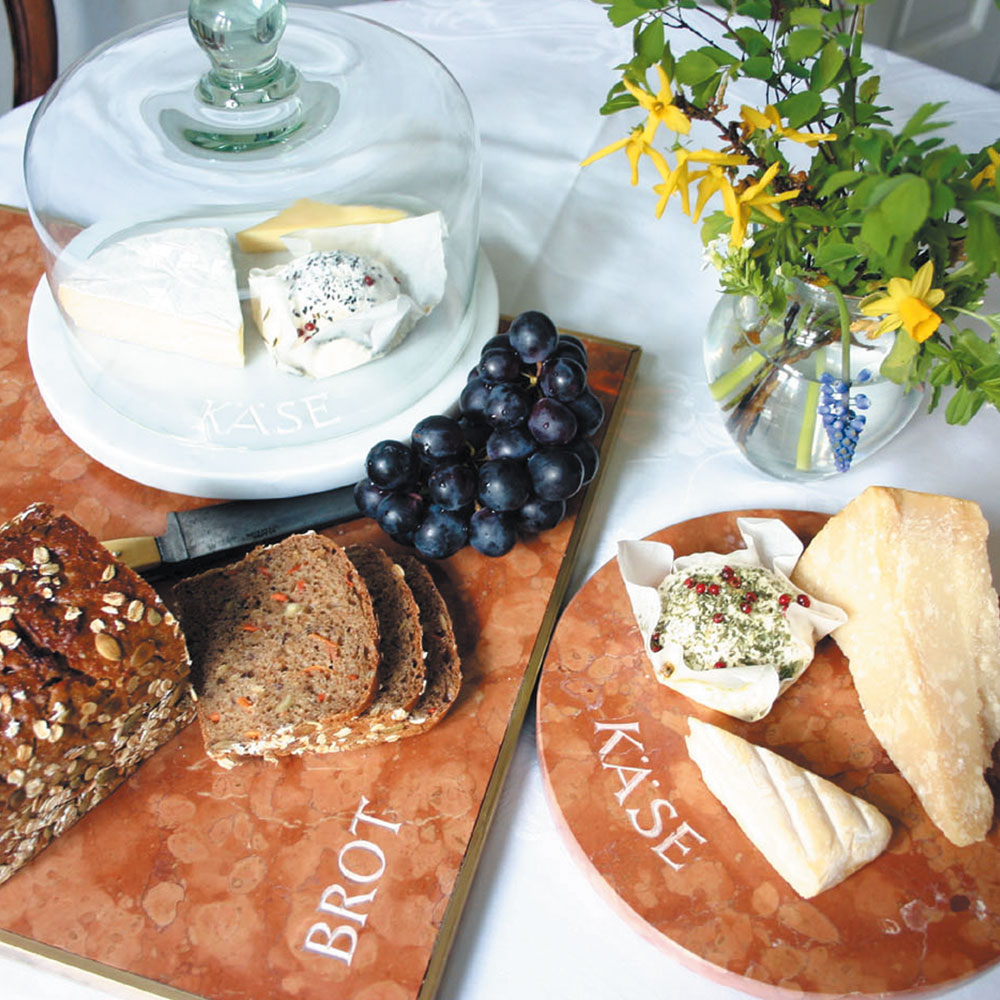 0010-kaeseglocke-naturstein